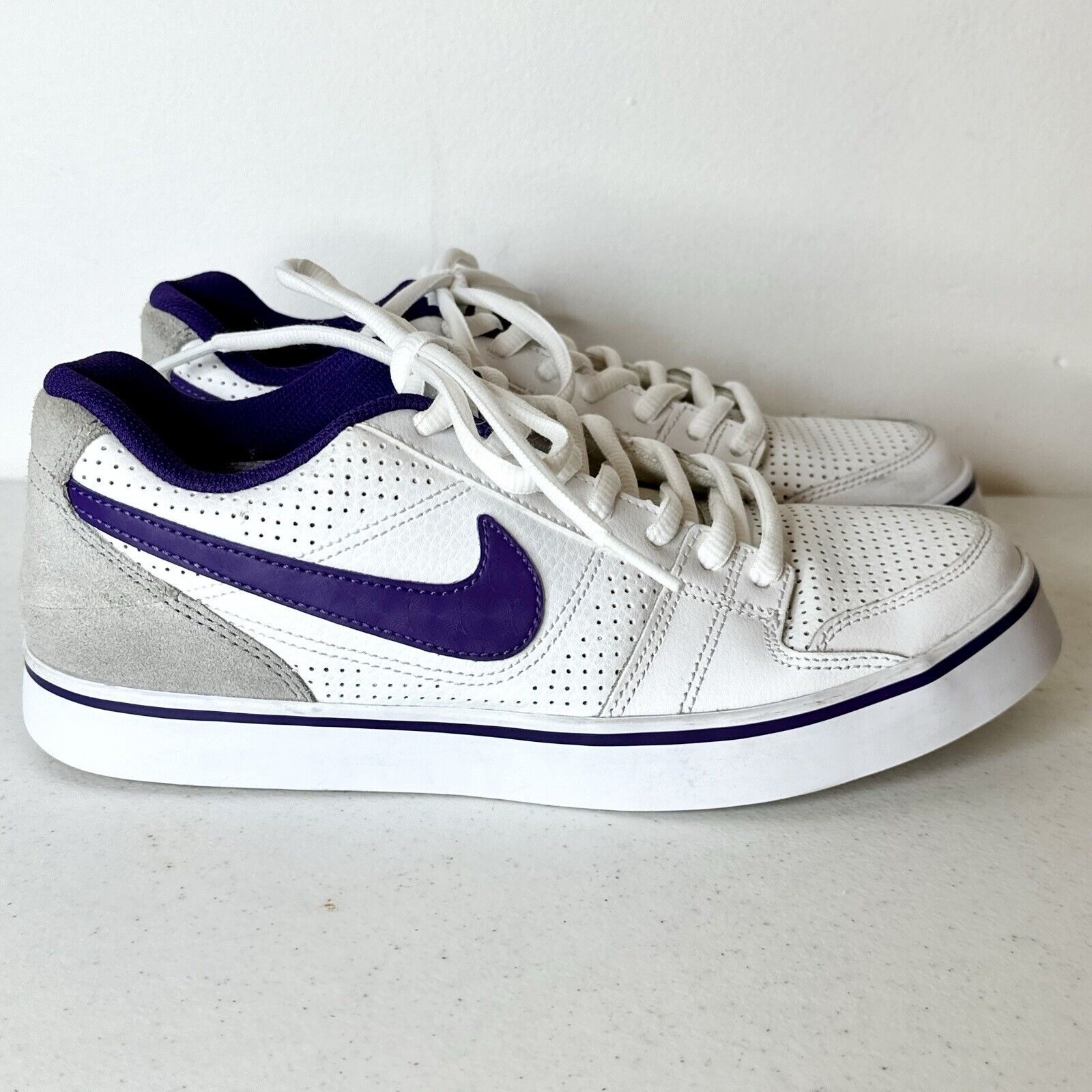 Nike Women's Dunk Low 400680150 Purple Running Athletic Shoes - Size 10